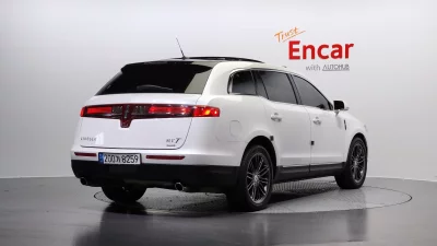 Lincoln MKT