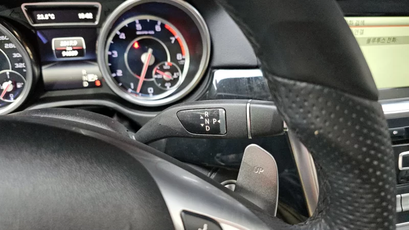 Mercedes-Benz M-class