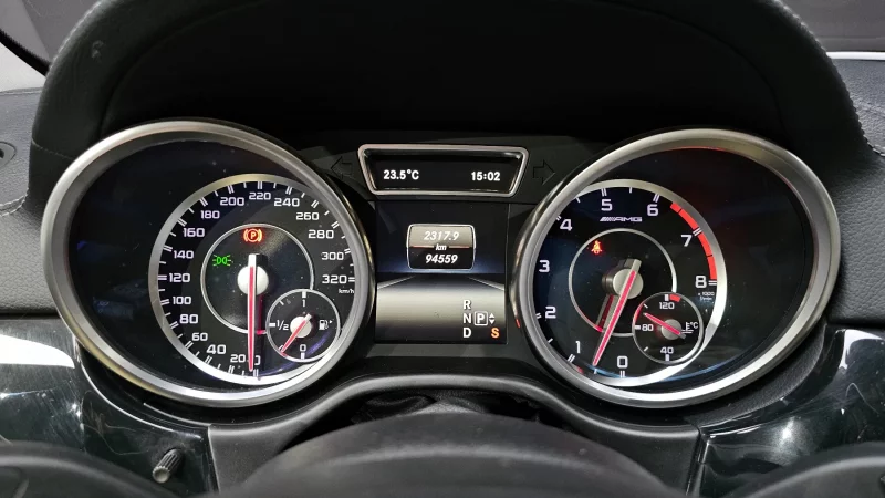 Mercedes-Benz M-class