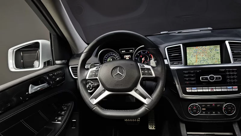 Mercedes-Benz M-class