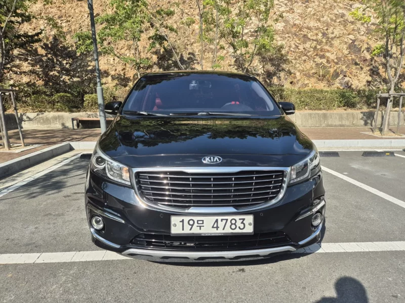 Kia Carnival