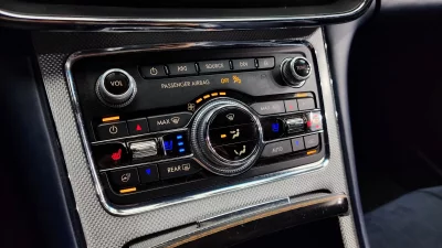 Lincoln CONTINENTAL