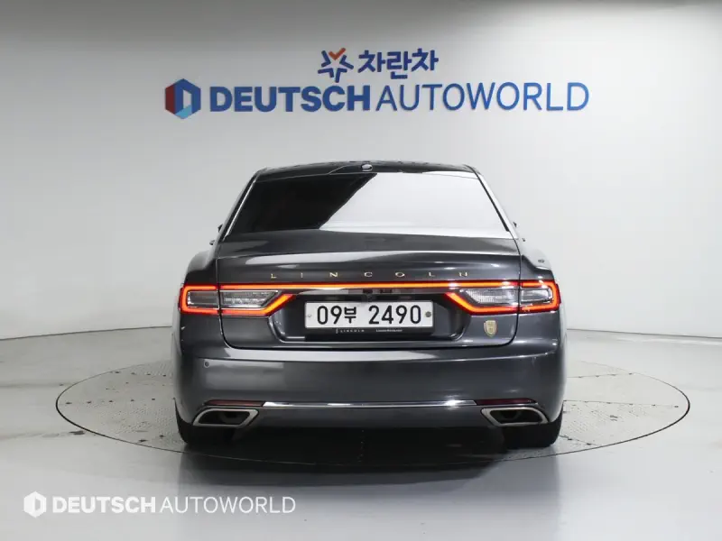 Lincoln Continental
