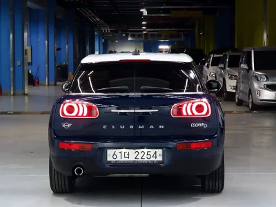 MINI Clubman