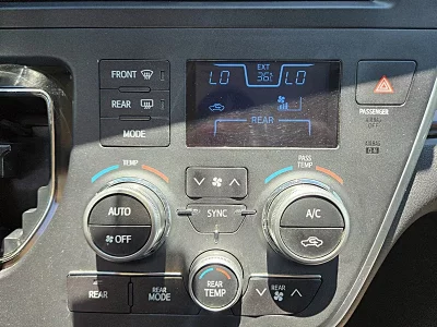 Toyota SIENNA