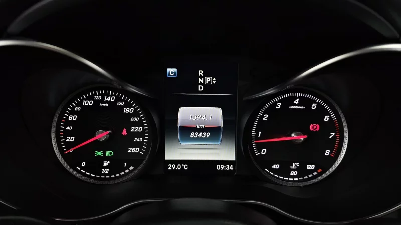 Mercedes-Benz C-Class