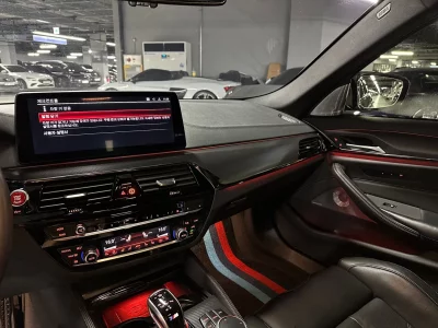 BMW M5