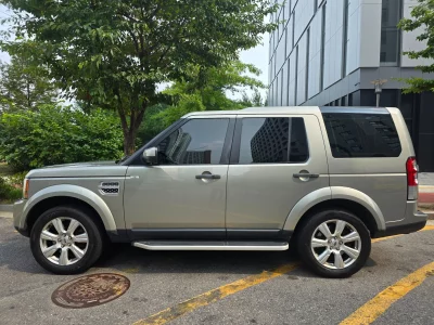 Land Rover DISCOVERY