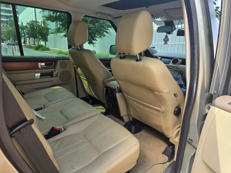 Land Rover DISCOVERY