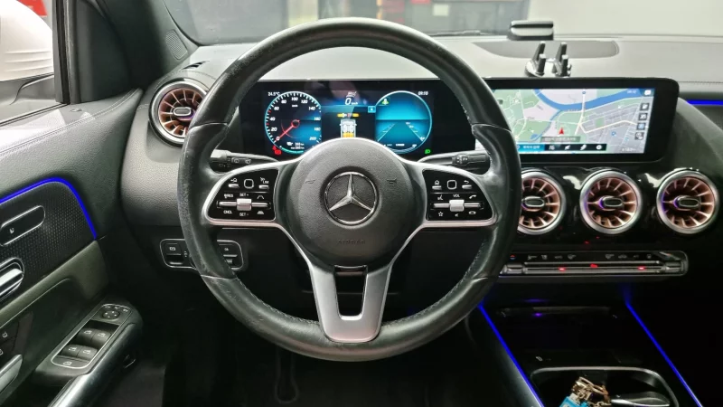 Mercedes-Benz EQA