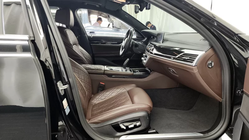 BMW 7-Series