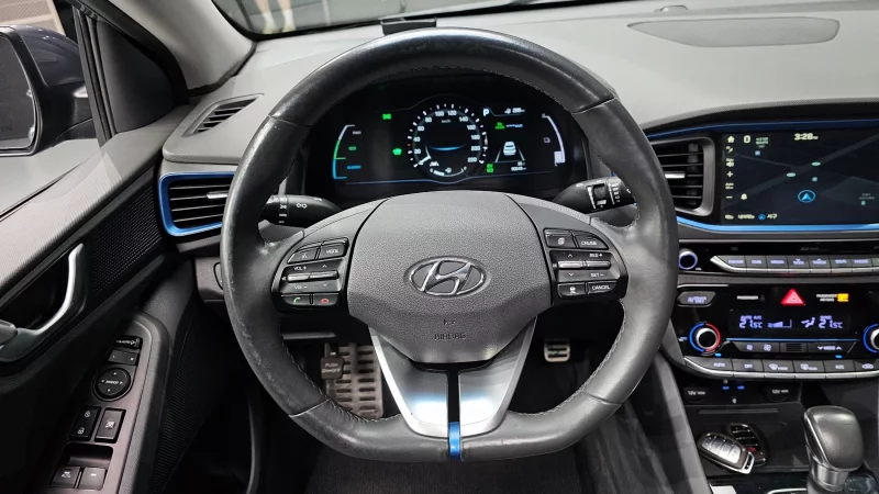 Hyundai Ioniq