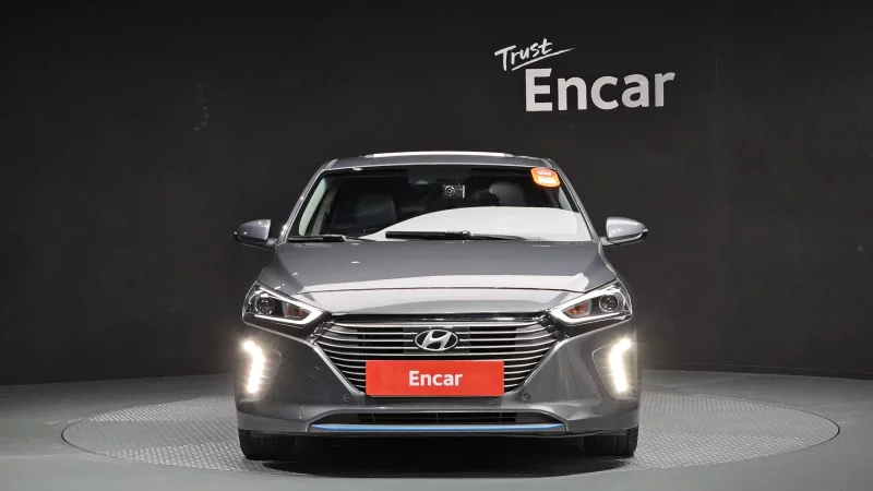 Hyundai Ioniq