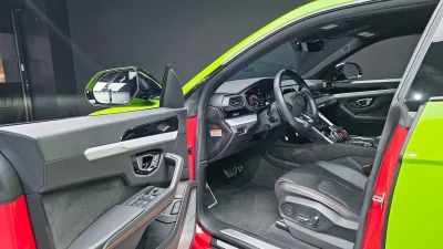 Lamborghini URUS