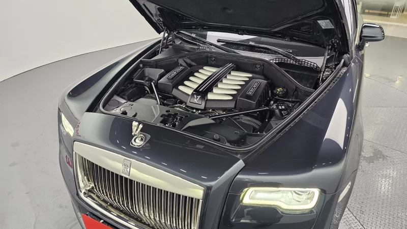 Rolls-Royce GHOST