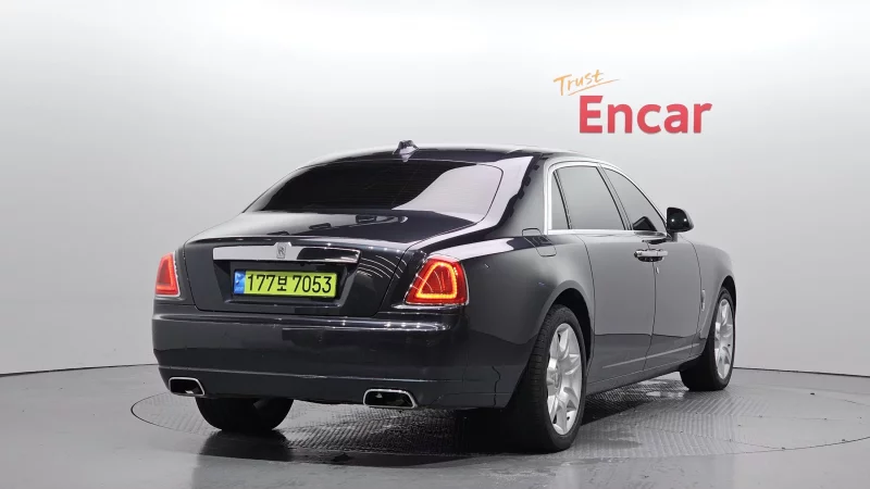 Rolls-Royce GHOST