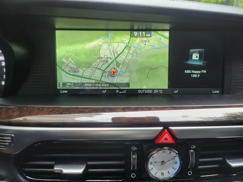 Genesis EQ900