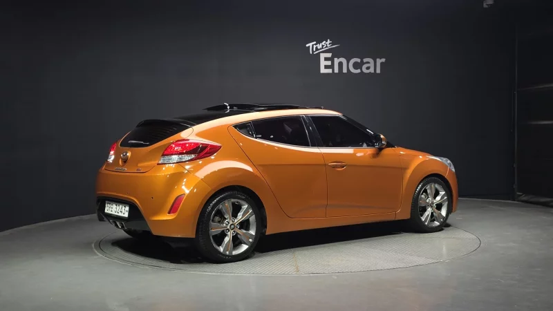 Hyundai Veloster