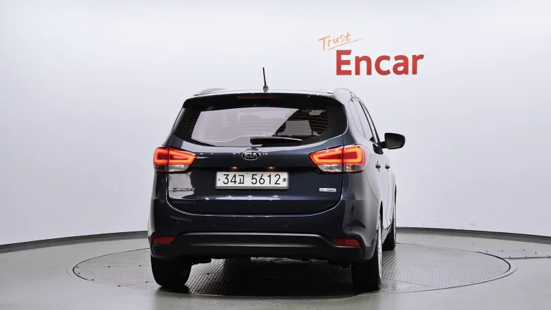 Kia Carens