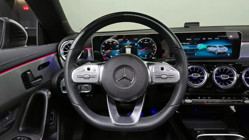 Mercedes-Benz CLA-Class