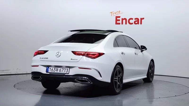 Mercedes-Benz CLA-Class
