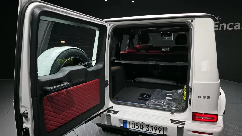 Mercedes-Benz G-Class