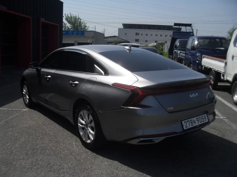 Kia K8