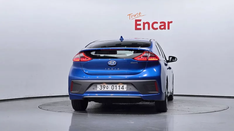 Hyundai Ioniq