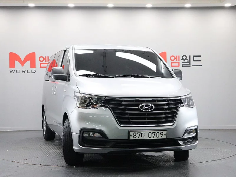 Hyundai Starex
