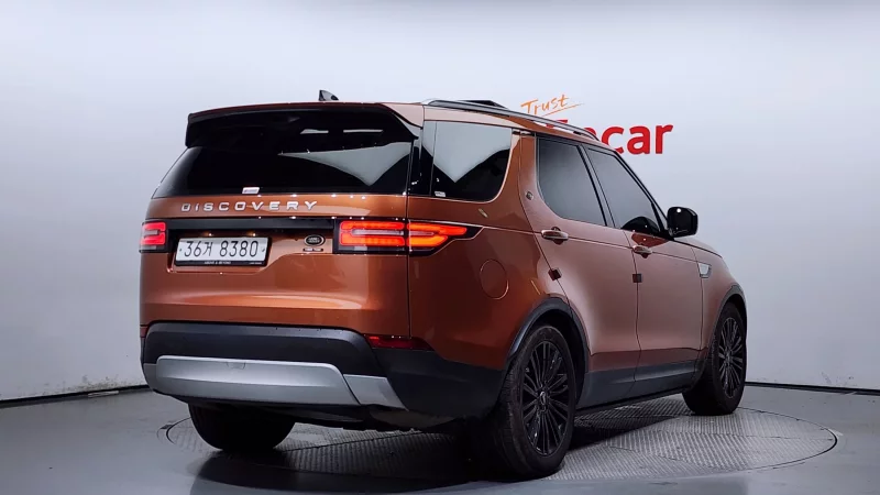 Land Rover DISCOVERY