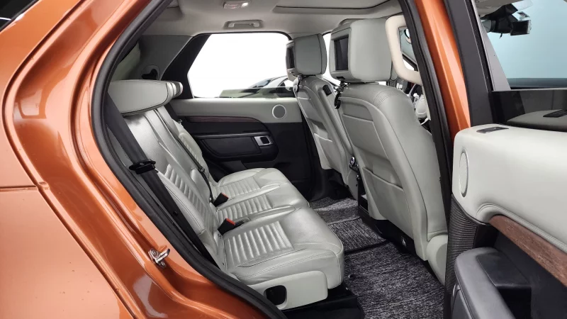 Land Rover DISCOVERY