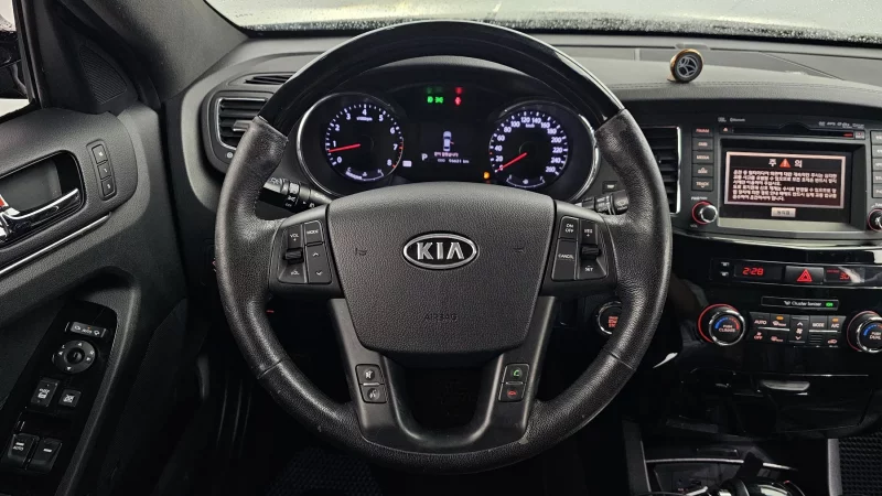 Kia K7