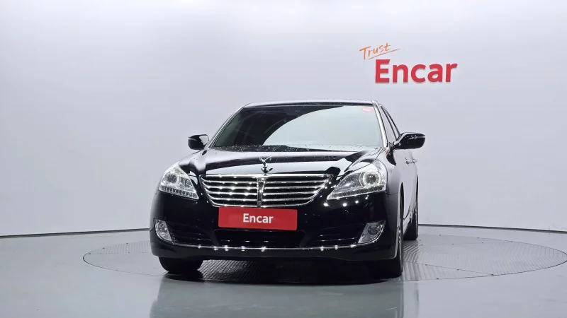 Hyundai Equus