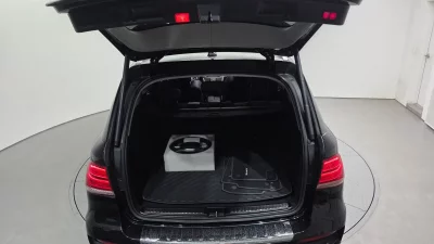 Mercedes-Benz M-class