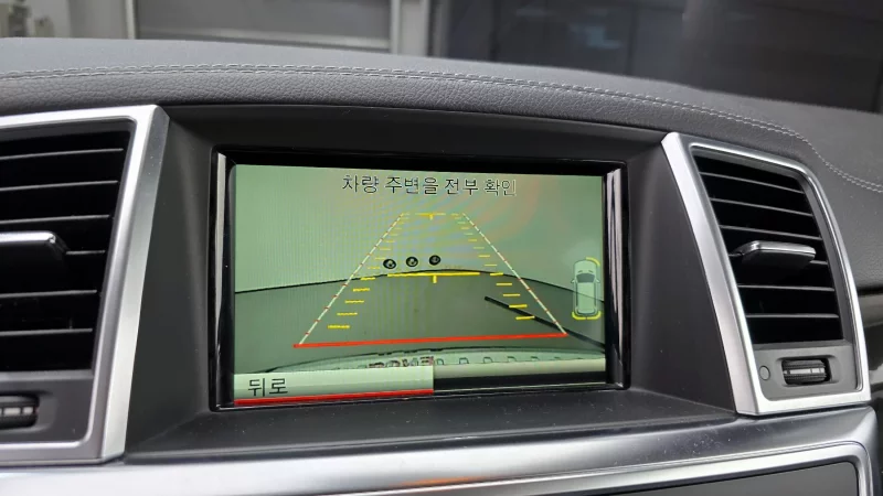 Mercedes-Benz M-class