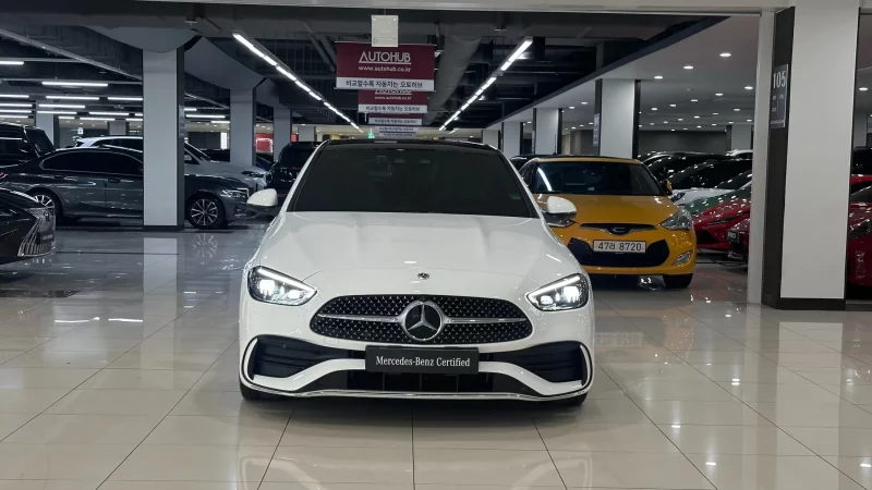 Mercedes-Benz C-Class