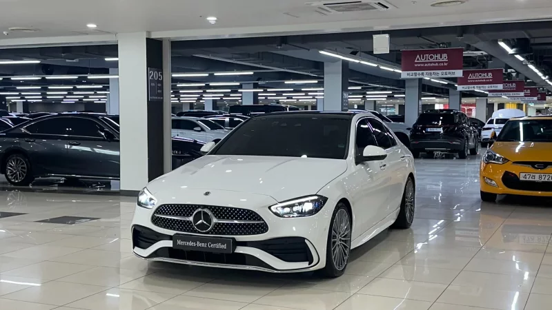 Mercedes-Benz C-Class
