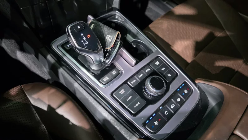 Hyundai Equus
