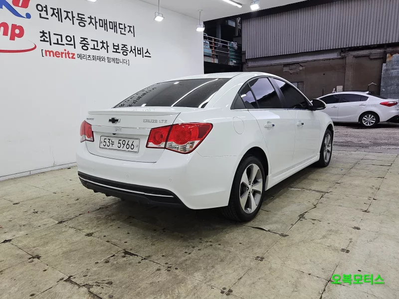 Daewoo Cruze