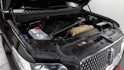 Lincoln NAVIGATOR