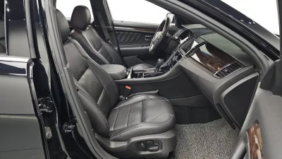 Ford TAURUS