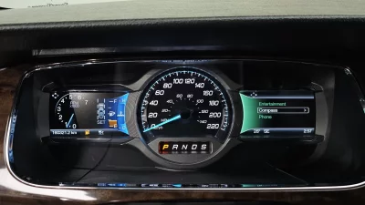 Ford TAURUS