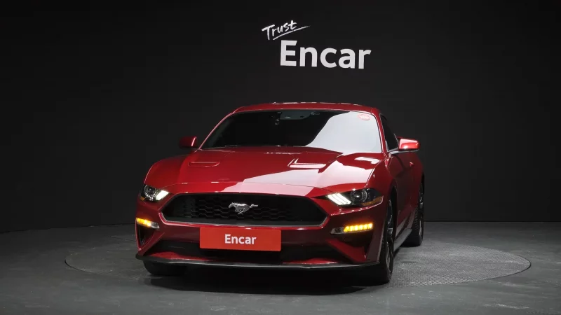 Ford MUSTANG