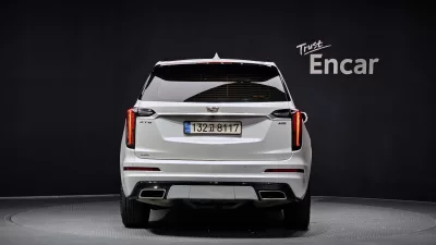 Cadillac XT6