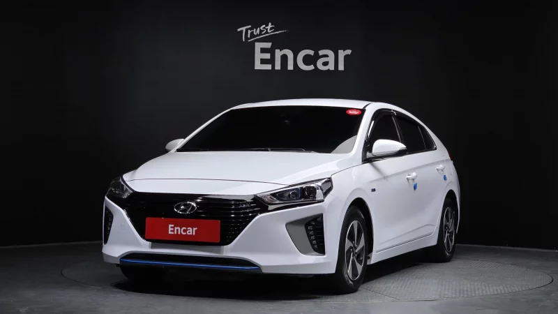 Hyundai Ioniq