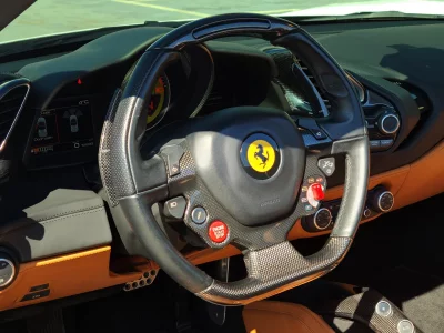 Ferrari 488