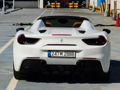 Ferrari 488