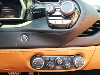 Ferrari 488