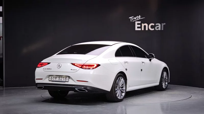 Mercedes-Benz CLS-Class