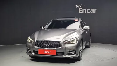 Infiniti Q50